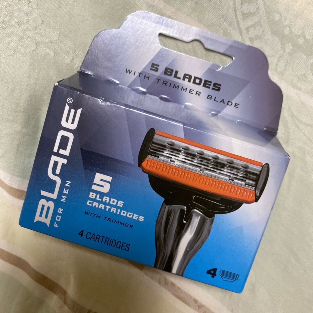 Blade for Men 5 Blade Cartridges with Trimmer